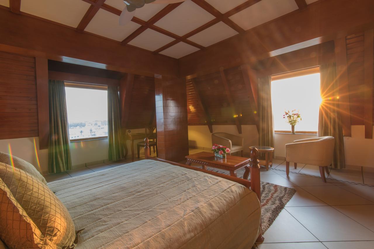 Sai Vishram Business Hotel 벵갈루루 외부 사진