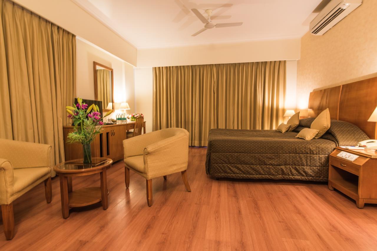 Sai Vishram Business Hotel 벵갈루루 외부 사진